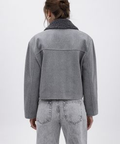 Альтернативний вигляд Бомбер з хутряним коміром