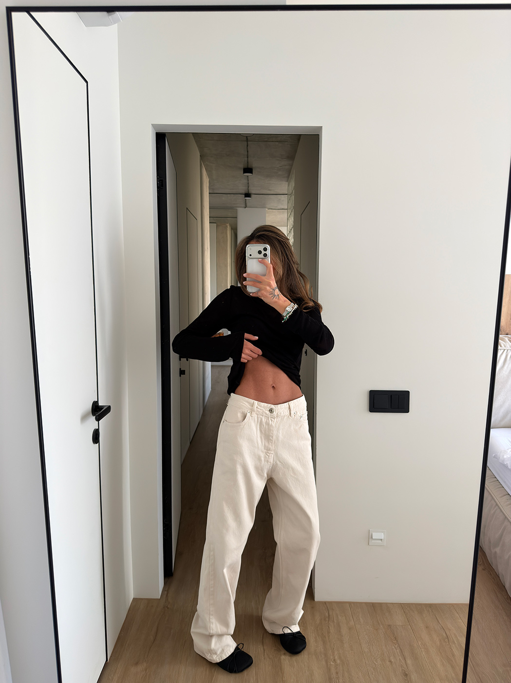Джинси молочні STRAIGHT